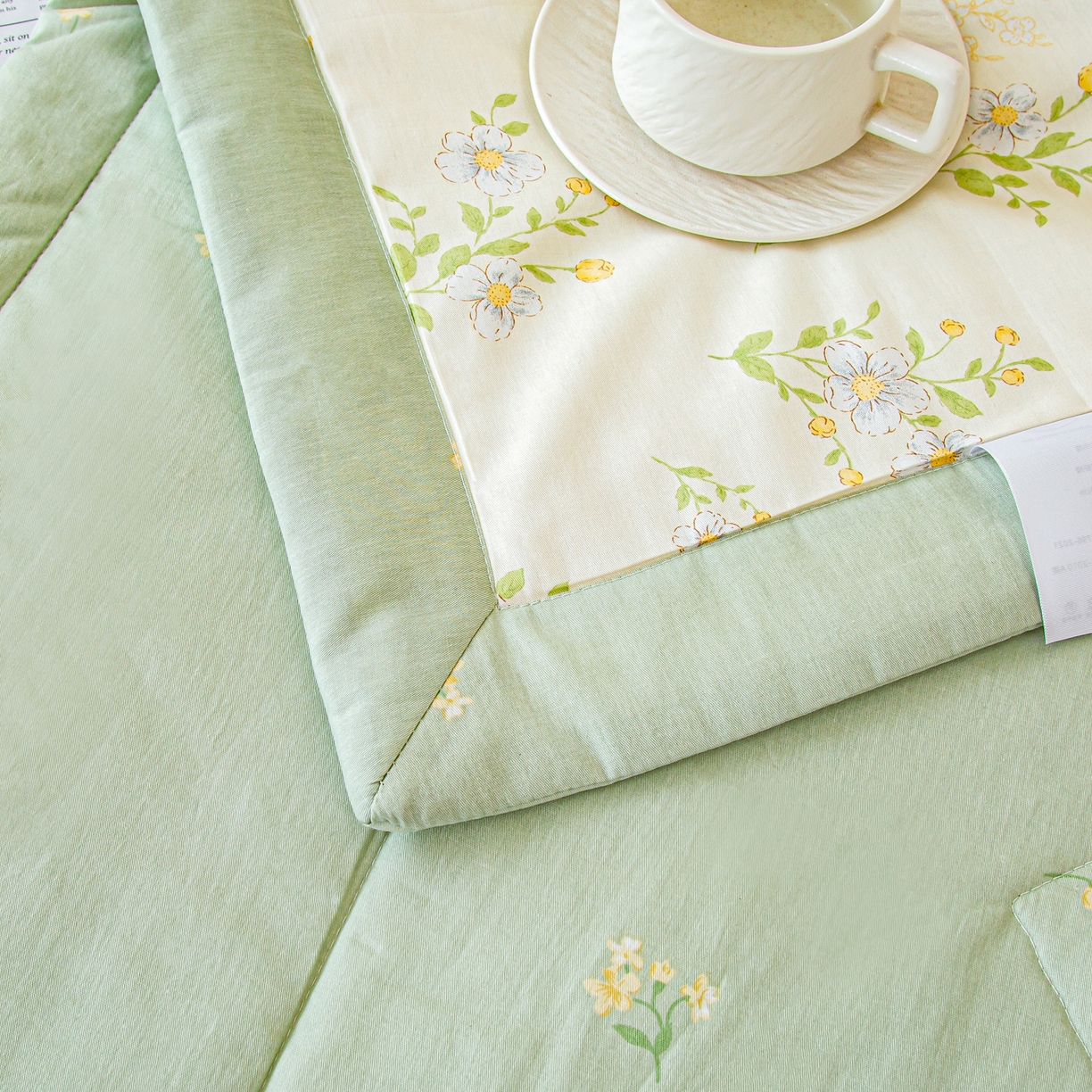 91家纺网 家纺一手货源 找家纺 美之润2026新款A类全棉印花夏被空调被夏凉被 夏日铃兰米