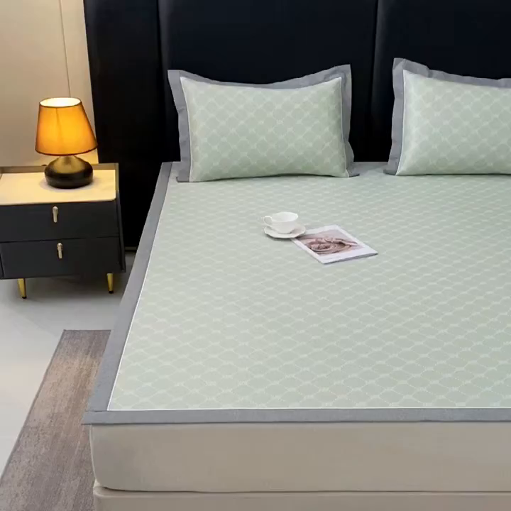 91家纺网 家纺一手货源 找家纺 小牛席业 2026新款轻奢风小玫瑰凉感冰丝席系列凉席藤席冰丝席冰丝席凉感席乳胶席凉感豆豆席 绿色