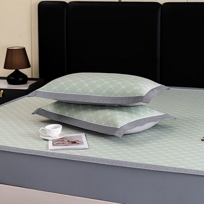 91家纺网 家纺一手货源 找家纺 小牛席业 2026新款轻奢风提花凉感冰丝席系列（床笠款）小玫瑰凉席藤席冰藤双面席冰丝席竹席凉席空调席草席三件套 绿色