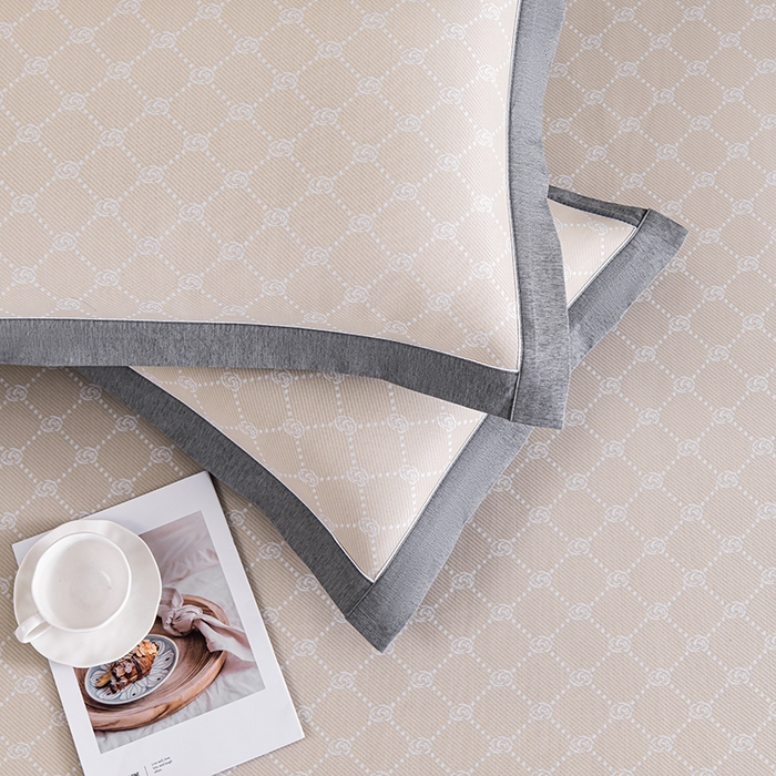 91家纺网 家纺一手货源 找家纺 小牛席业 2026新款轻奢风提花凉感冰丝席系列（床笠款）小玫瑰凉席藤席冰藤双面席冰丝席竹席凉席空调席草席三件套 香槟