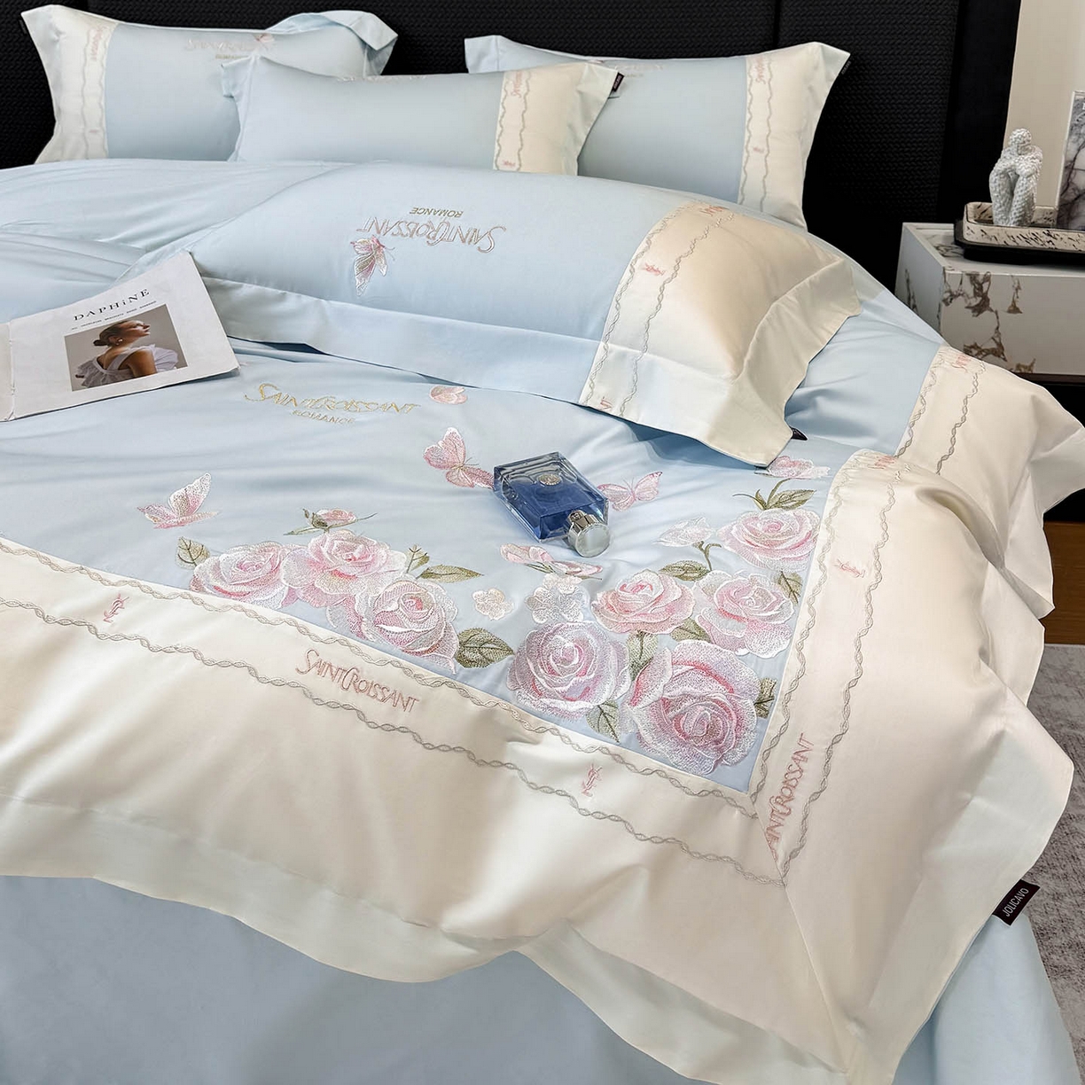 91家纺网 家纺一手货源 找家纺 2026爆款新品A类50S双股长绒棉纯棉四件套100全棉重工花卉刺绣被套床单床笠小清新床上用品溪畔玫瑰 溪畔玫瑰-慕蓝