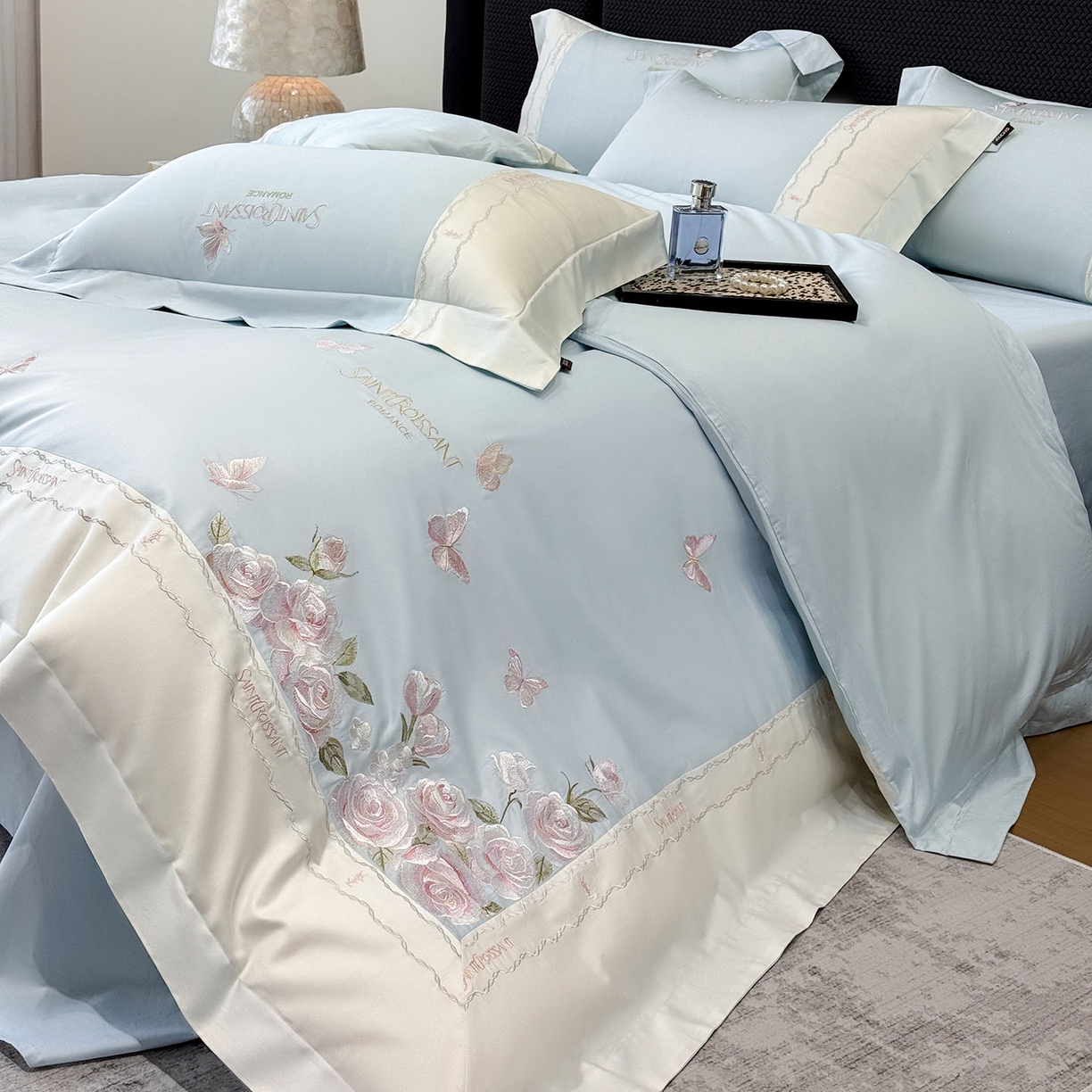 91家纺网 家纺一手货源 找家纺 2026爆款新品A类50S双股长绒棉纯棉四件套100全棉重工花卉刺绣被套床单床笠小清新床上用品溪畔玫瑰 溪畔玫瑰-慕蓝