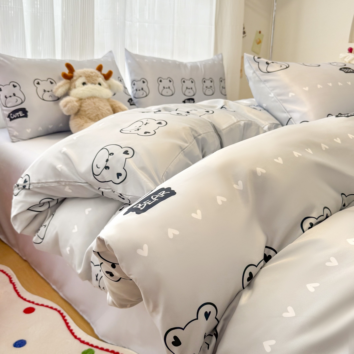 91家纺网 家纺一手货源 找家纺 （总）老K (原美阁） 2026春夏新款卡通冰丝简约款水洗真丝四件套