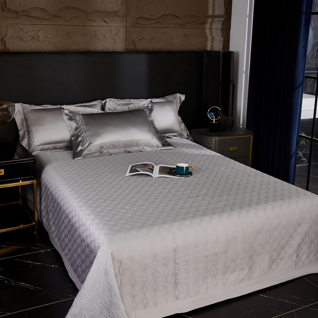 91家纺网 家纺一手货源 找家纺 edra 2026新款真丝天丝轻奢床盖款四件套-圣罗兰 圣罗兰灰色