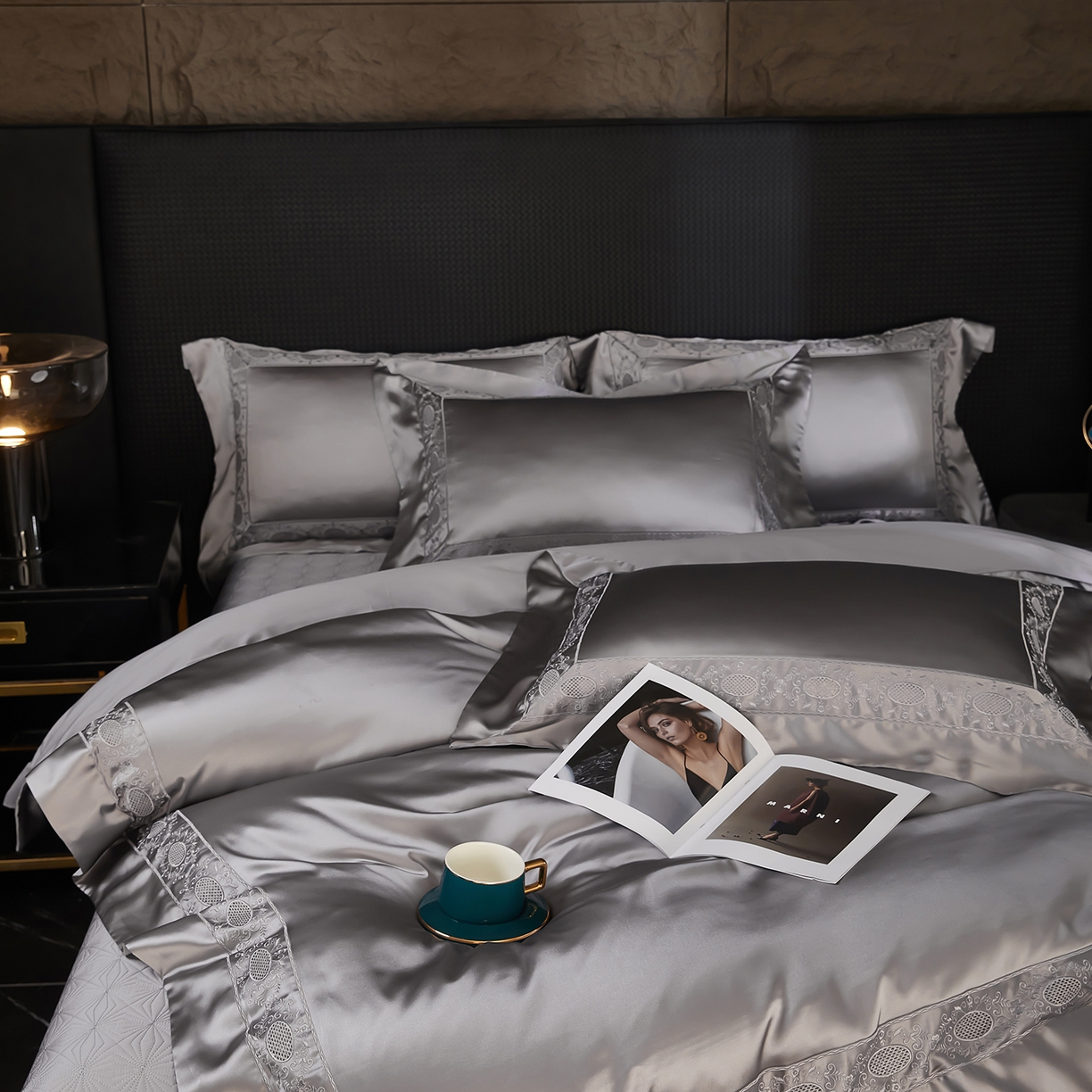 91家纺网 家纺一手货源 找家纺 edra 2026新款真丝天丝轻奢床盖款四件套-圣罗兰 圣罗兰灰色