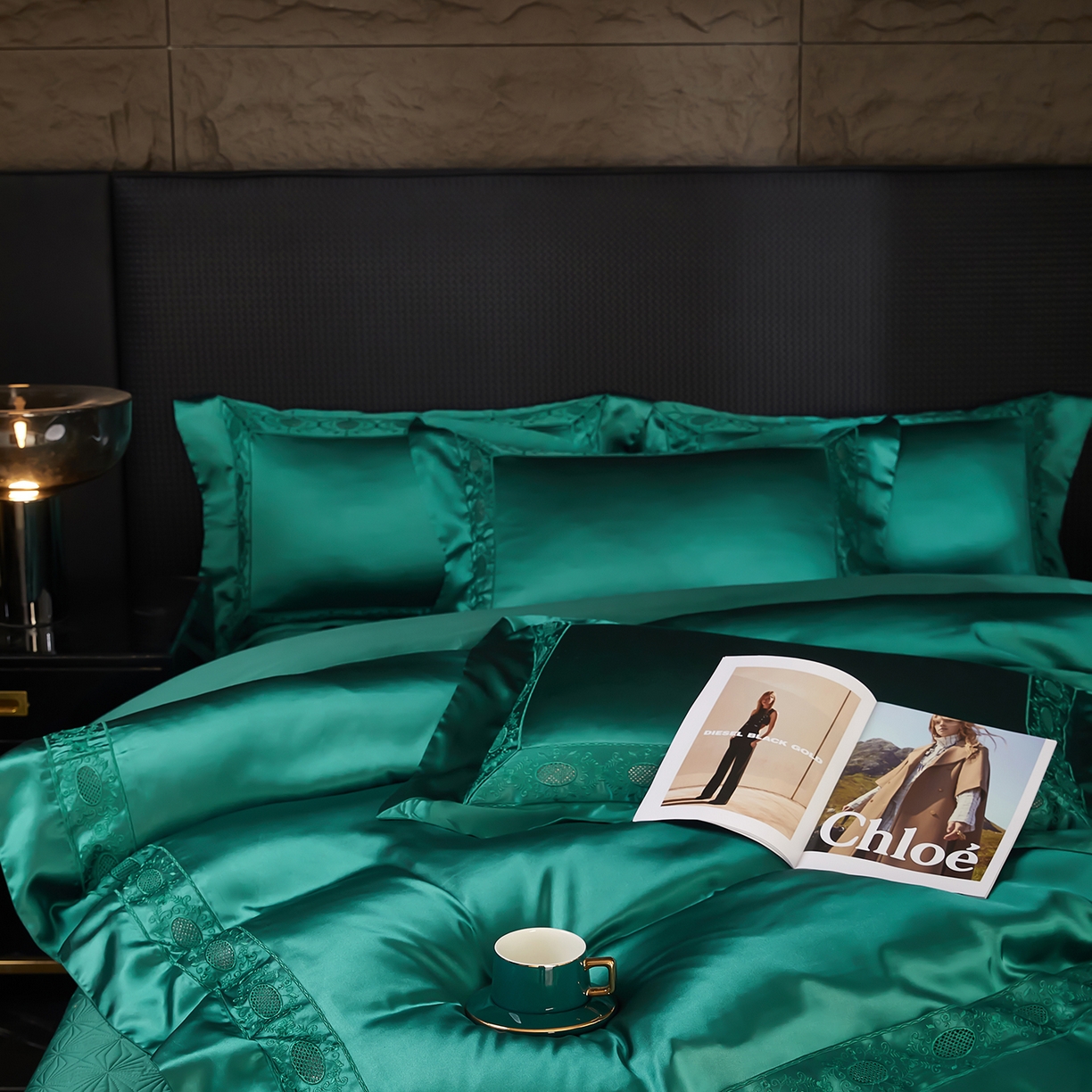 91家纺网 家纺一手货源 找家纺 edra 2026新款真丝天丝轻奢床盖款四件套-圣罗兰 圣罗兰绿色