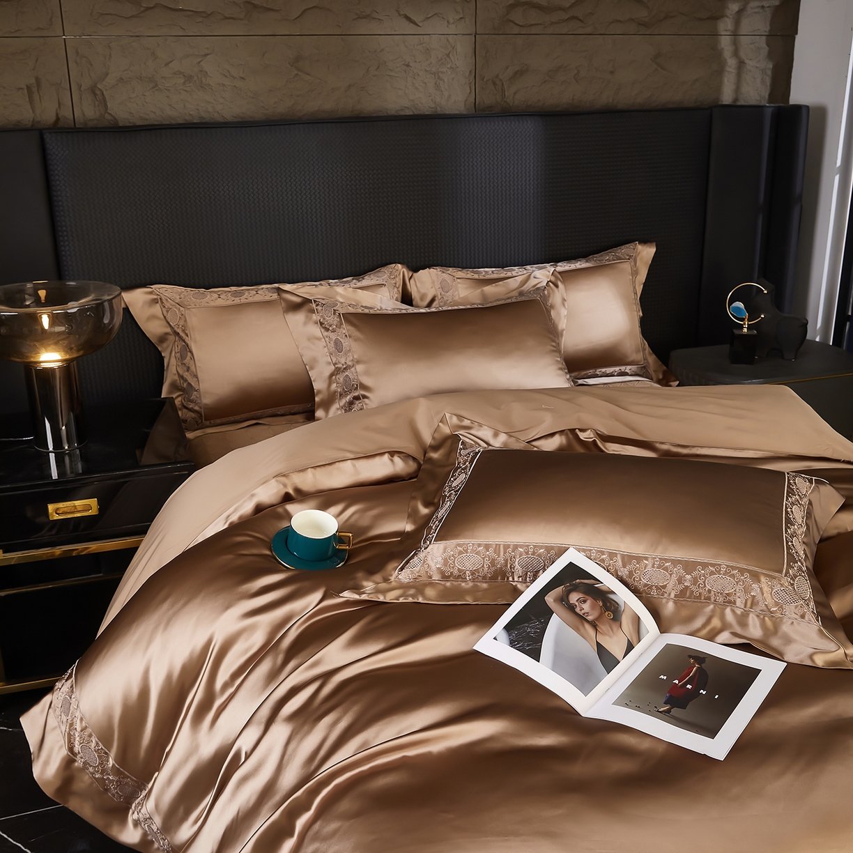 91家纺网 家纺一手货源 找家纺 edra 2026新款真丝天丝轻奢床盖款四件套-圣罗兰 圣罗兰棕色