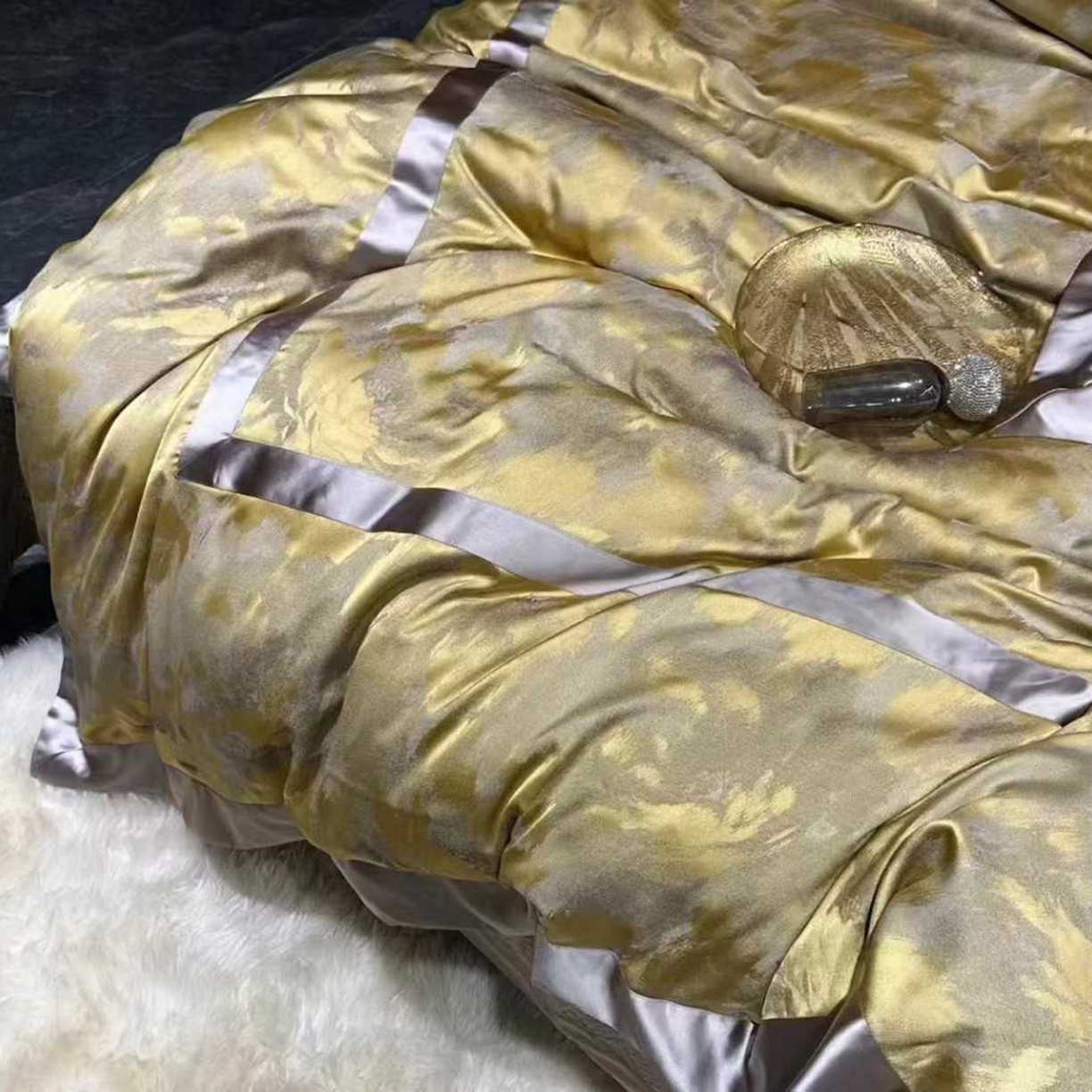 91家纺网 家纺一手货源 找家纺 （总）edra 2026新款真丝天丝轻奢提花床盖款四件套-朝花夕拾