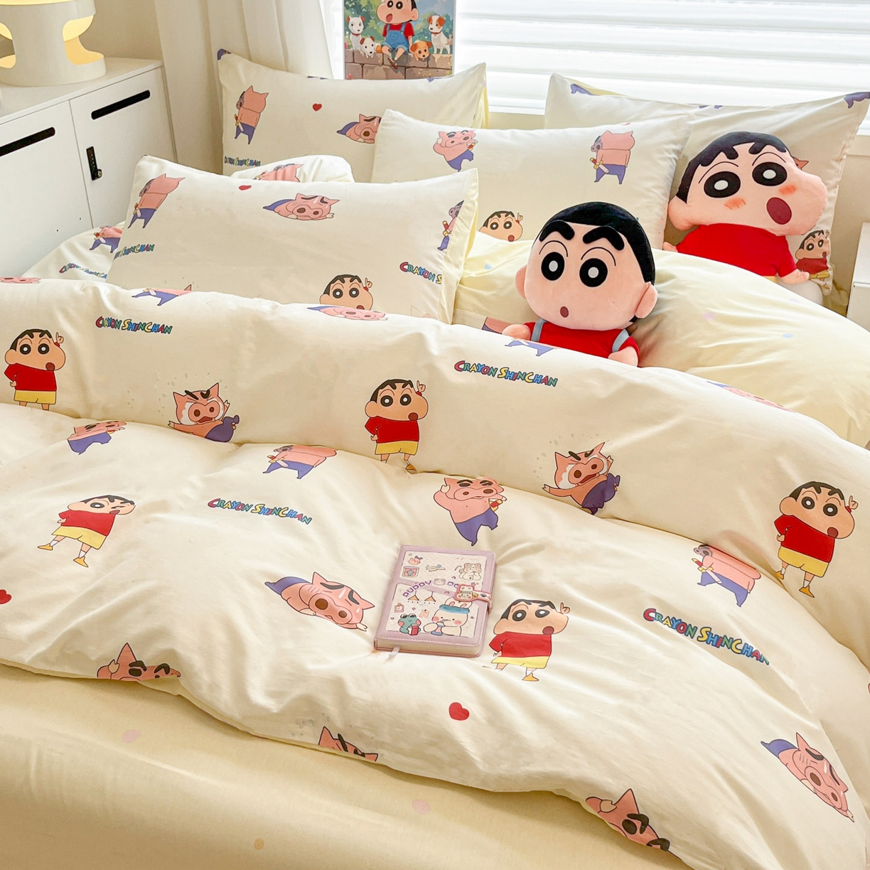 91家纺网 家纺一手货源 找家纺 暮思家居 2026春夏新款正版授权蜡笔小新全棉纯棉四件套系列 调皮小新