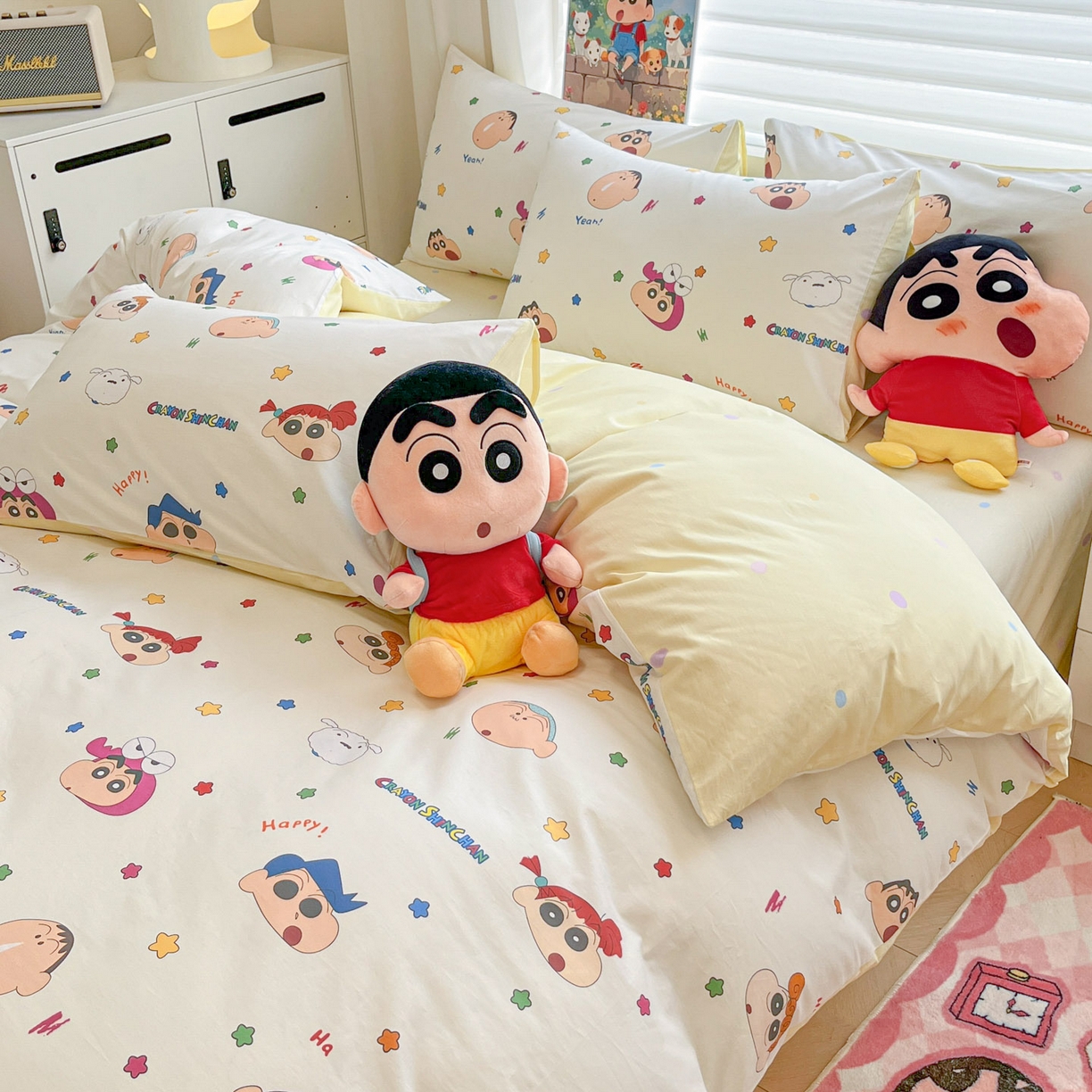 91家纺网 家纺一手货源 找家纺 暮思家居 2026春夏新款正版授权蜡笔小新全棉纯棉四件套系列 派对小新