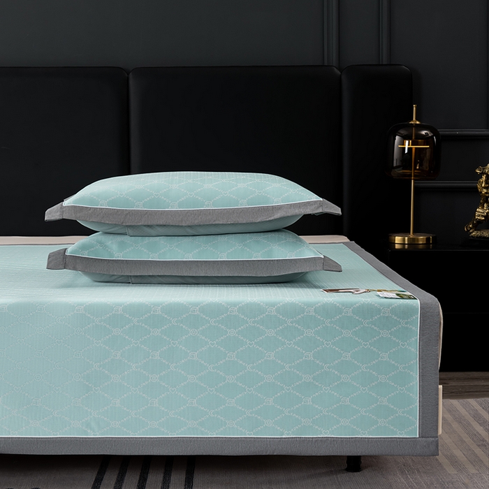 91家纺网 家纺一手货源 找家纺 小牛席业 2026新款轻奢风凉感冰丝席-月亮爱心系列凉席藤席冰藤席冰丝席可机洗凉感冰丝席豆豆席PE霸王藤席 湖蓝