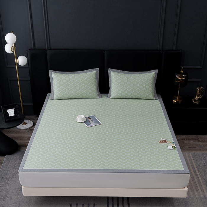 91家纺网 家纺一手货源 找家纺 小牛席业 2026新款轻奢风凉感冰丝席-月亮爱心系列凉席藤席冰藤席冰丝席可机洗凉感冰丝席豆豆席PE霸王藤席 绿色