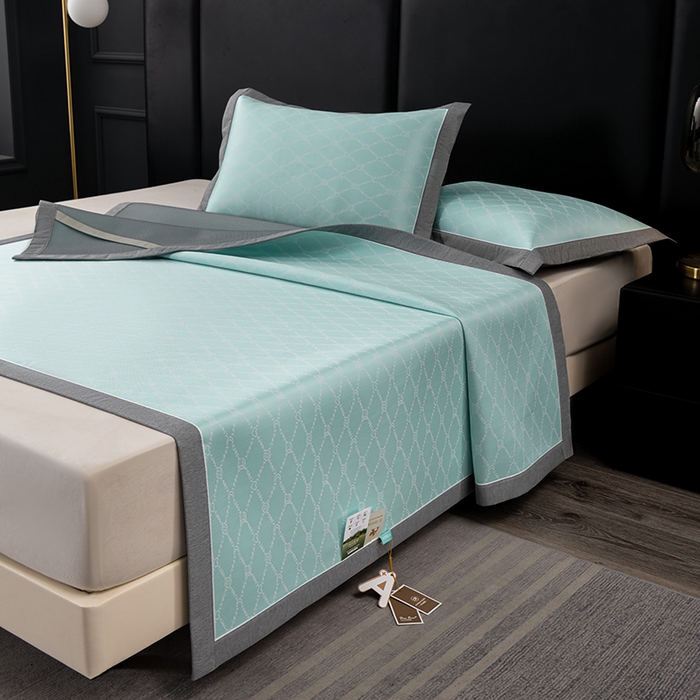 91家纺网 家纺一手货源 找家纺 小牛席业 2026新款轻奢风凉感冰丝席-月亮爱心系列凉席藤席冰藤席冰丝席可机洗凉感冰丝席豆豆席PE霸王藤席 湖蓝