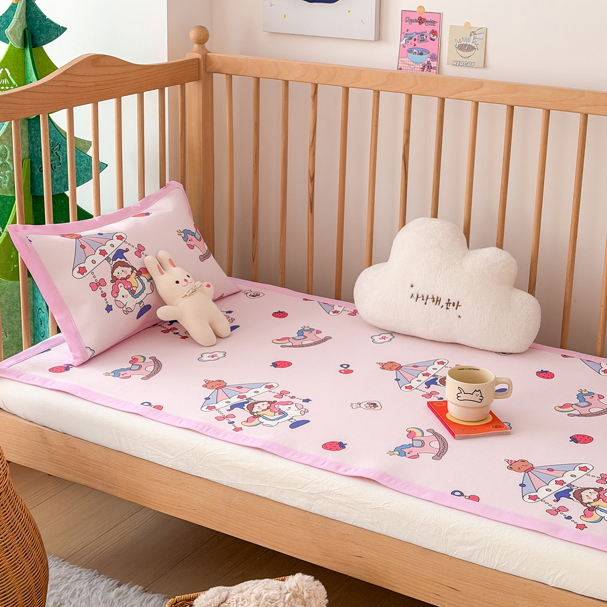 91家纺网 家纺一手货源 找家纺 嗨生活 2026新款600D冰丝凉席儿童婴儿床凉席幼儿园凉席拼床凉席席子 公主女孩