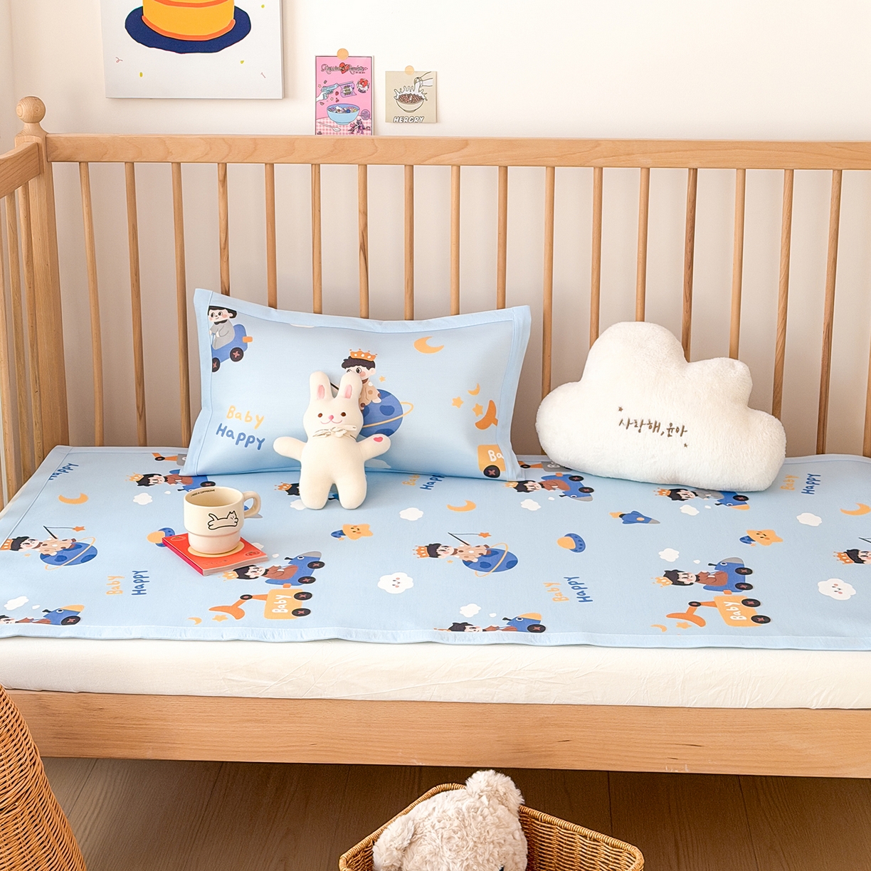 91家纺网 家纺一手货源 找家纺 嗨生活 2026新款600D冰丝凉席儿童婴儿床凉席幼儿园凉席拼床凉席席子 快乐男孩