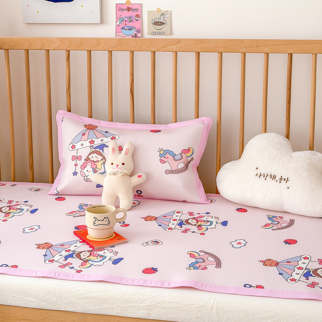 91家纺网 家纺一手货源 找家纺 嗨生活 2026新款600D冰丝凉席儿童婴儿床凉席幼儿园凉席拼床凉席席子 公主女孩