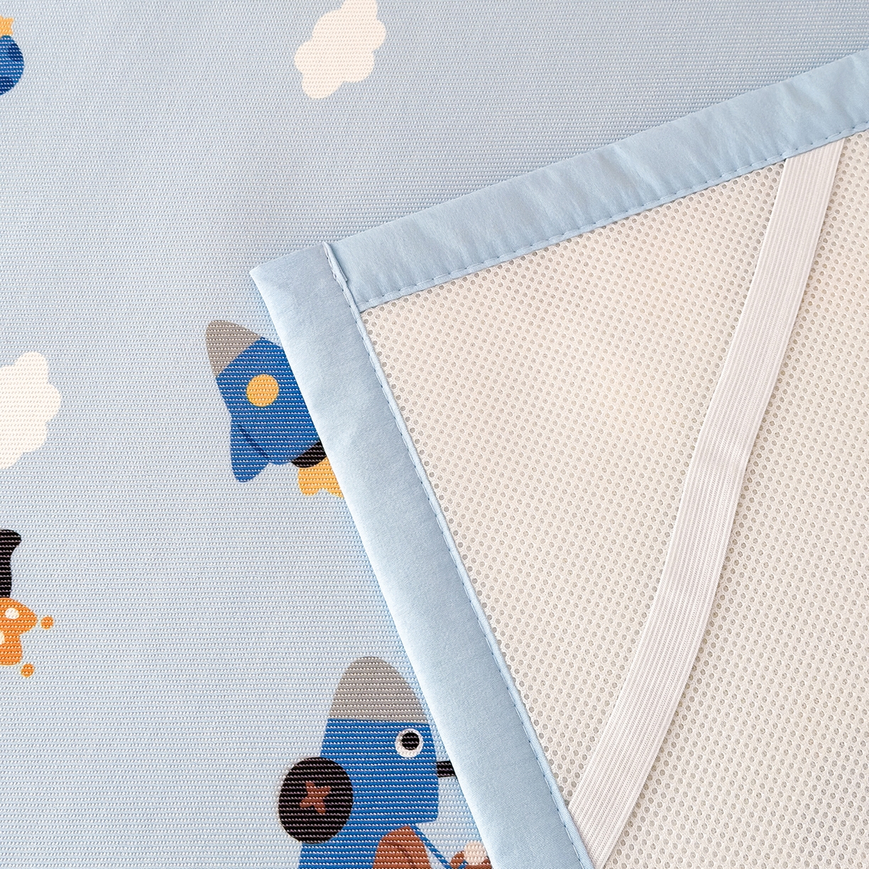 91家纺网 家纺一手货源 找家纺 嗨生活 2026新款600D冰丝凉席儿童婴儿床凉席幼儿园凉席拼床凉席席子 快乐男孩