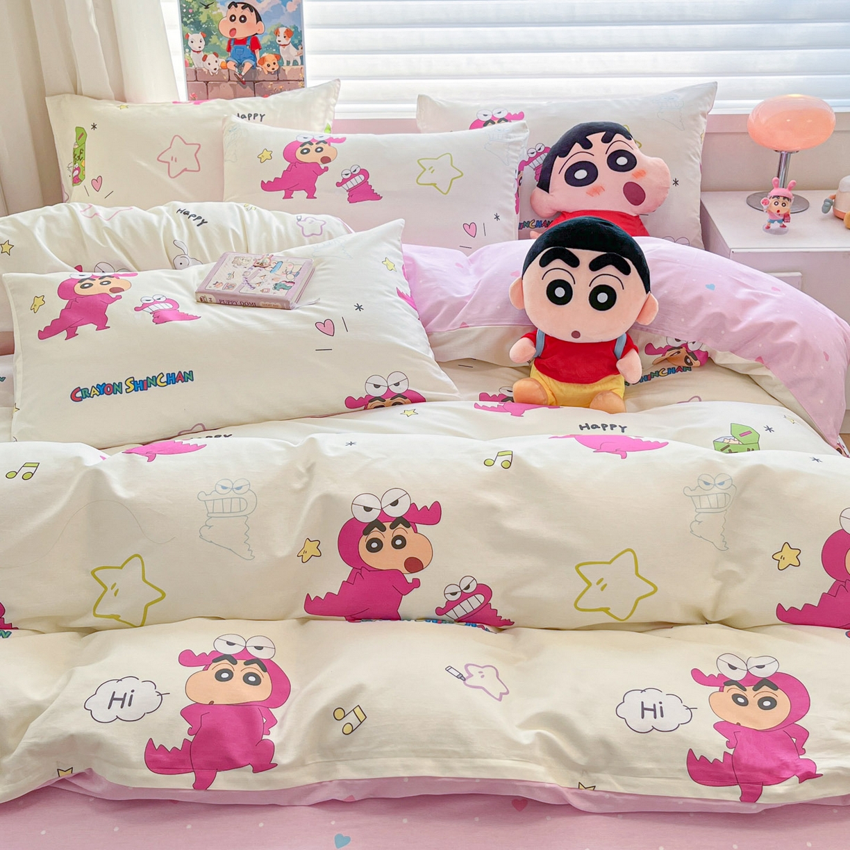 91家纺网 家纺一手货源 找家纺 暮思家居 2026春夏新款正版授权蜡笔小新全棉纯棉四件套系列 百变小新