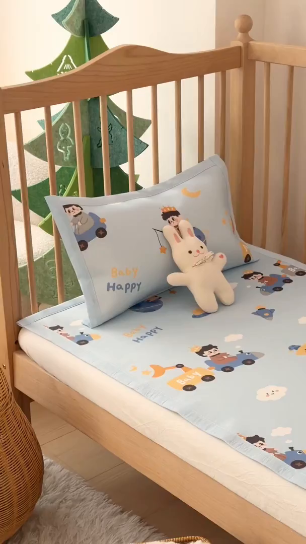 91家纺网 家纺一手货源 找家纺 嗨生活 2026新款600D冰丝凉席儿童婴儿床凉席幼儿园凉席拼床凉席席子 快乐男孩