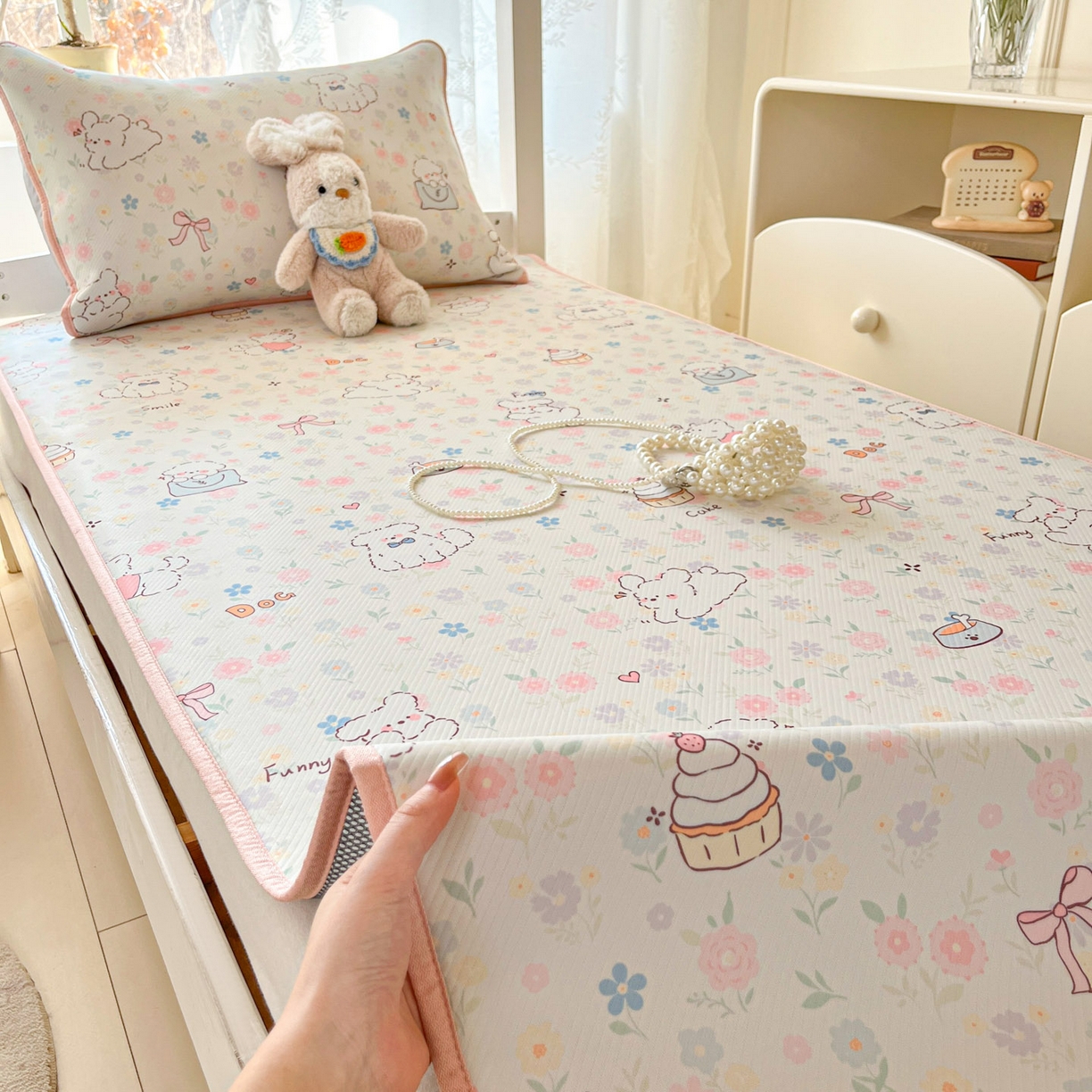 91家纺网 家纺一手货源 找家纺 川悦生活 2026新款凉感冰丝席小阪凉感冰丝数码印花席学生床 席嘟嘟花园