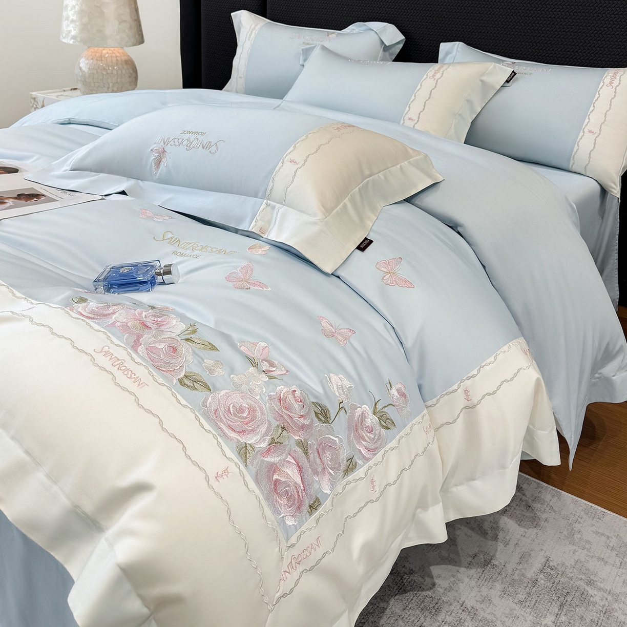 91家纺网 家纺一手货源 找家纺 2026爆款新品A类50S双股长绒棉纯棉四件套100全棉重工花卉刺绣被套床单床笠小清新床上用品溪畔玫瑰 溪畔玫瑰-慕蓝