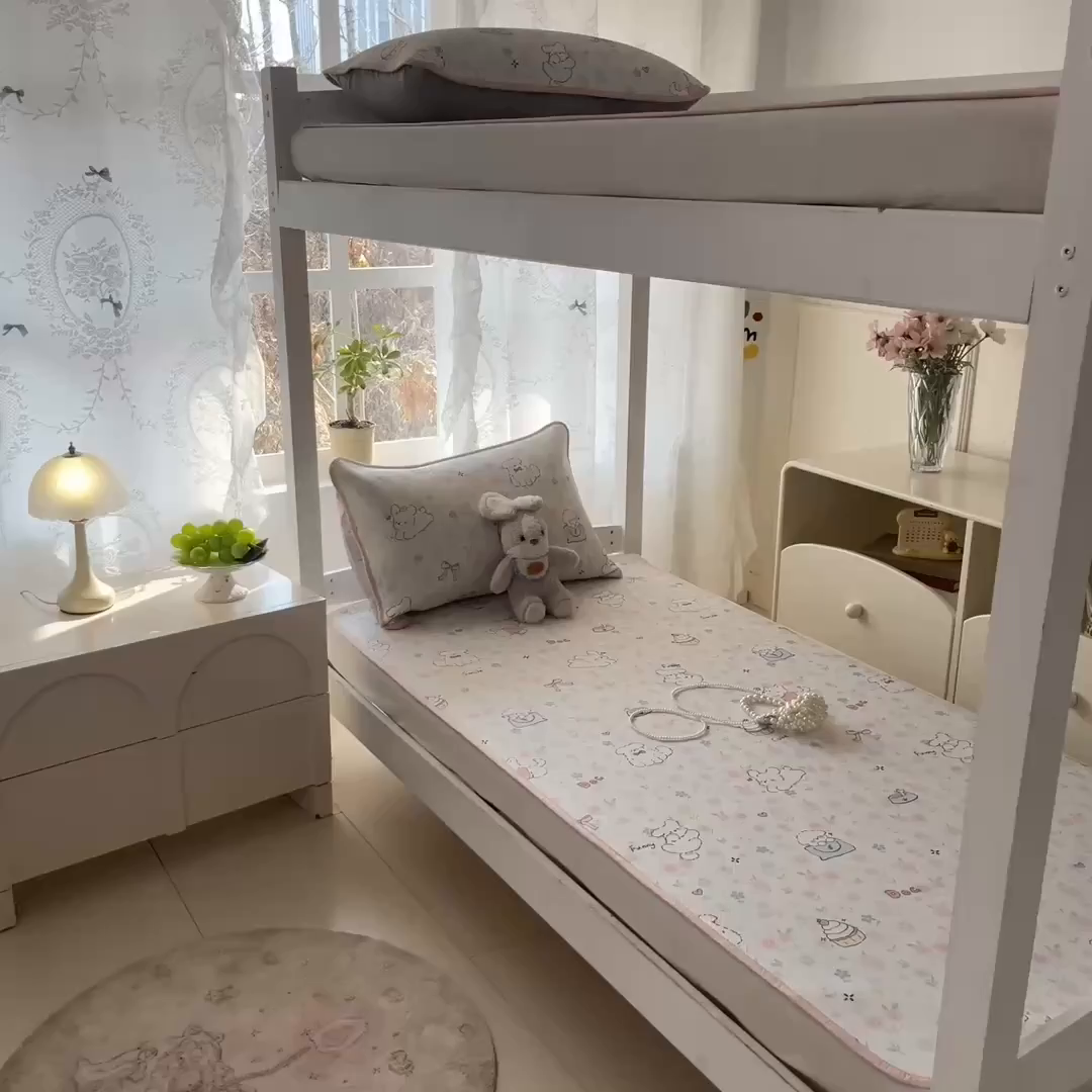 91家纺网 家纺一手货源 找家纺 川悦生活 2026新款凉感冰丝席小阪凉感冰丝数码印花席学生床 席嘟嘟花园