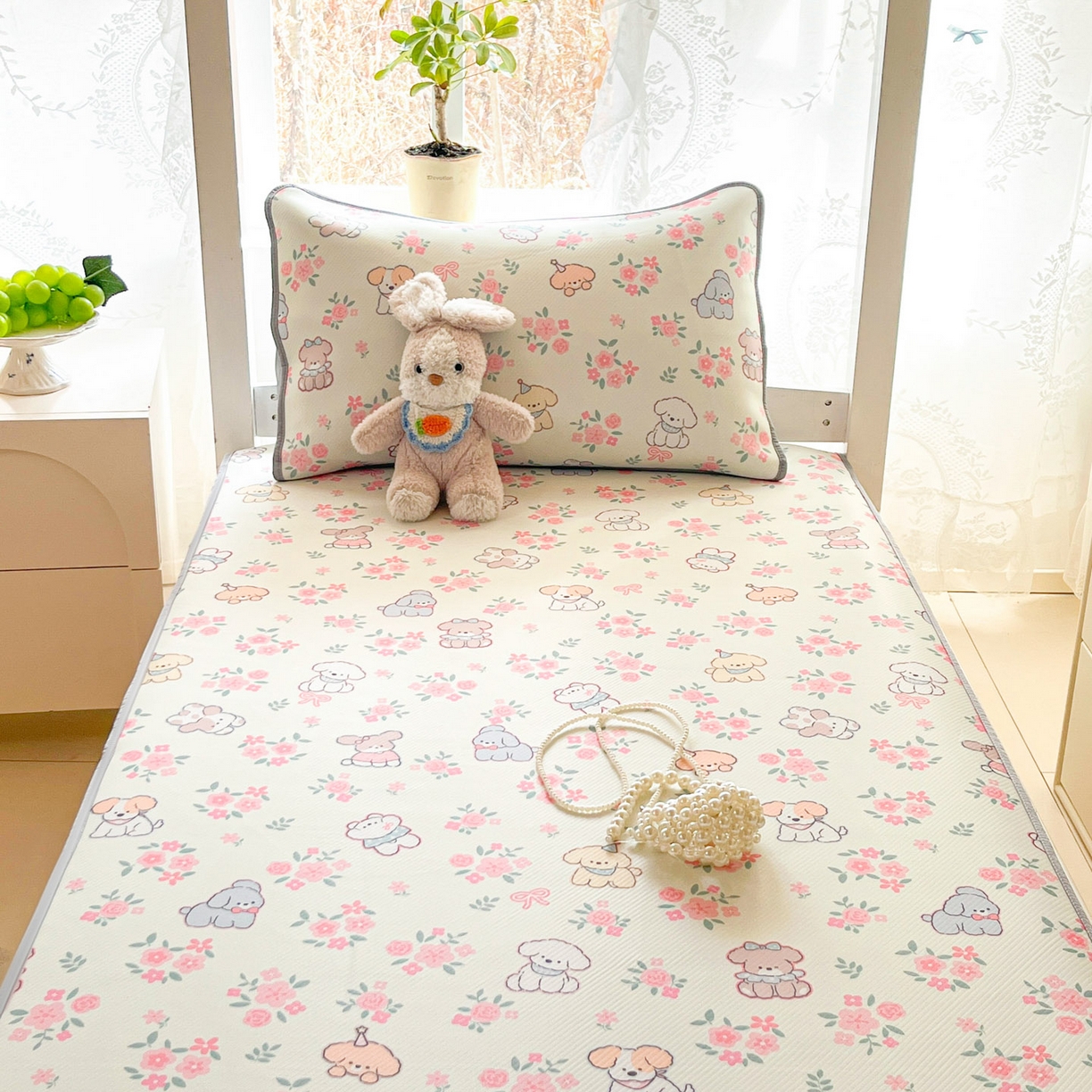 91家纺网 家纺一手货源 找家纺 川悦生活 2026新款凉感冰丝席小阪凉感冰丝数码印花席学生床 席花都小狗