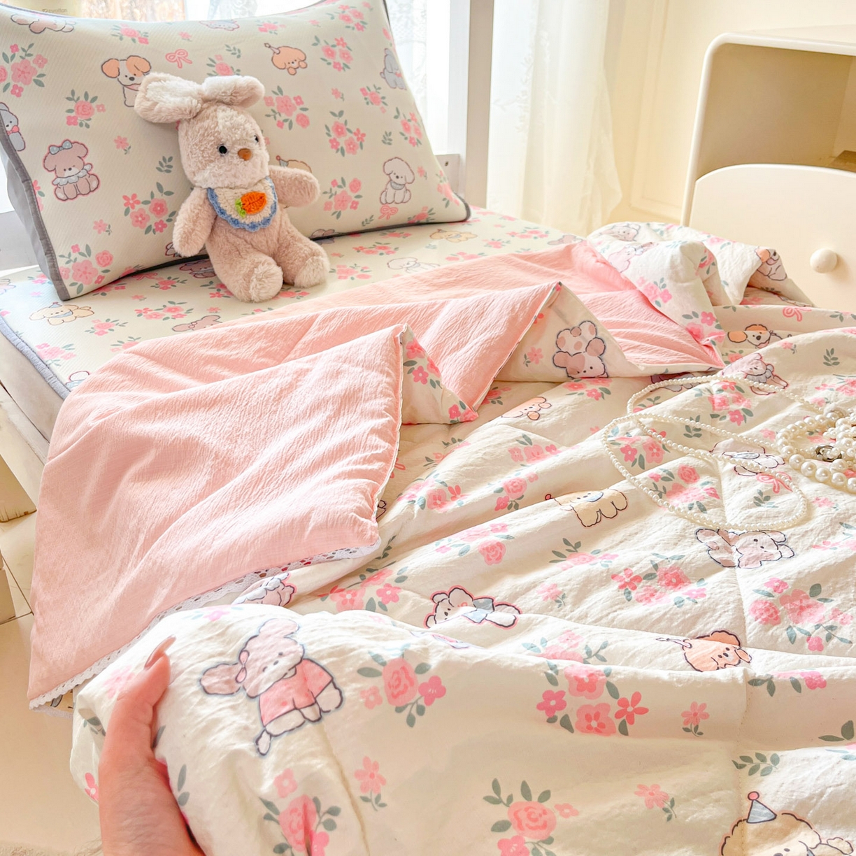 91家纺网 家纺一手货源 找家纺 川悦生活 2026新款凉感冰丝席小阪凉感冰丝数码印花席学生床 席花都小狗