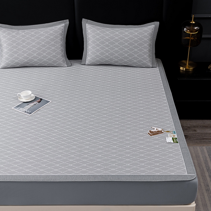 91家纺网 家纺一手货源 找家纺 小牛席业 2026新款轻奢风-月亮爱心PE凉感冰丝席系列（床笠款）凉席藤席冰藤席冰丝席竹席乳胶席凉感豆豆席 灰色