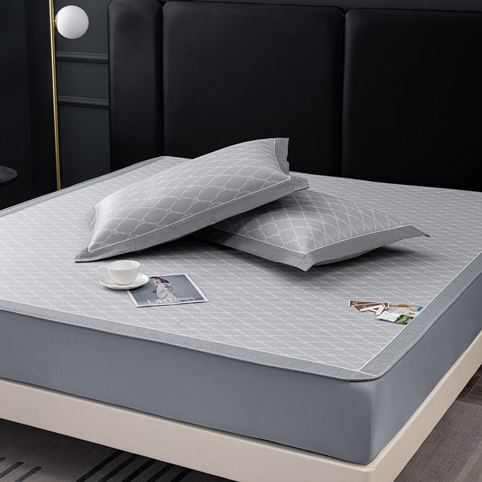 91家纺网 家纺一手货源 找家纺 小牛席业 2026新款轻奢风-月亮爱心PE凉感冰丝席系列（床笠款）凉席藤席冰藤席冰丝席竹席乳胶席凉感豆豆席 灰色