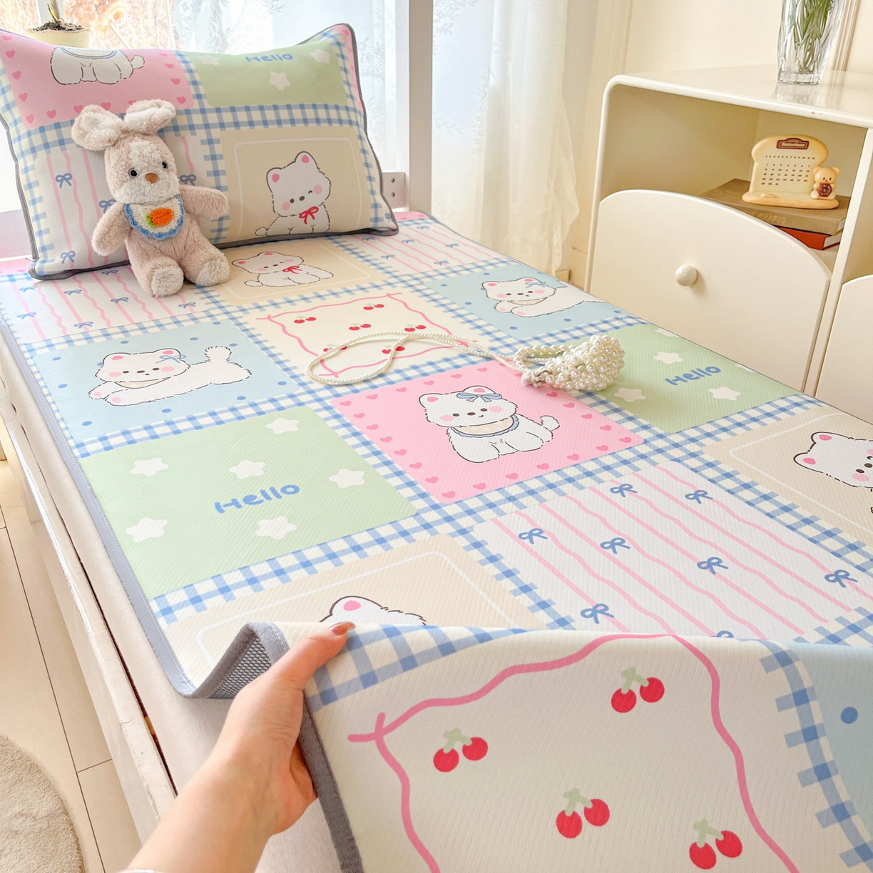 91家纺网 家纺一手货源 找家纺 川悦生活 2026新款凉感冰丝席小阪凉感冰丝数码印花席学生床 席画画西高地