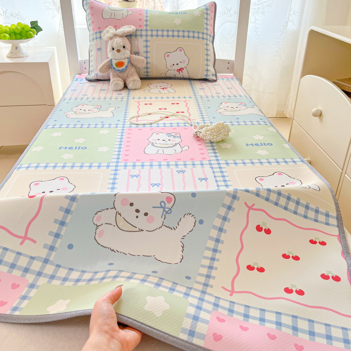 91家纺网 家纺一手货源 找家纺 川悦生活 2026新款凉感冰丝席小阪凉感冰丝数码印花席学生床 席画画西高地