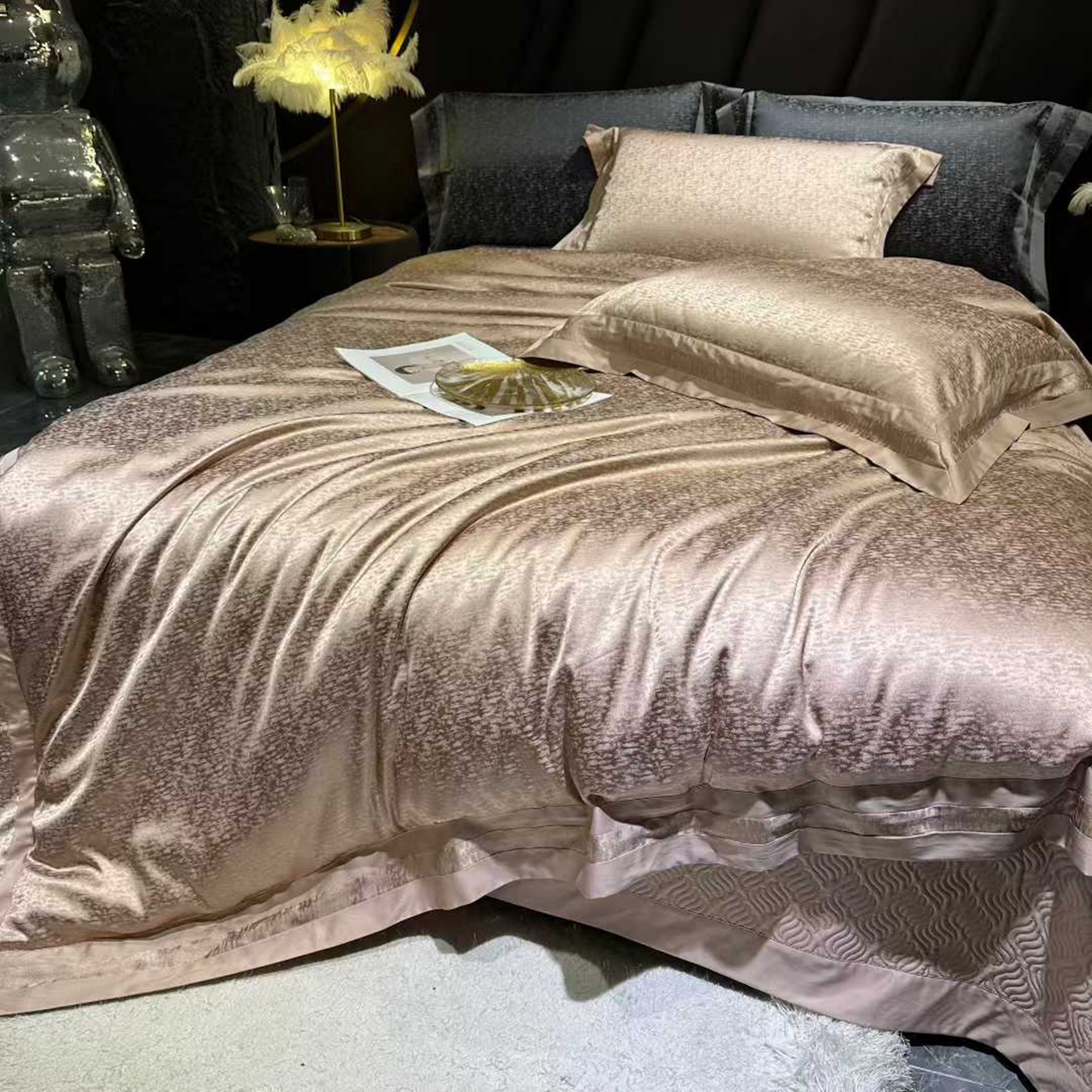 91家纺网 家纺一手货源 找家纺 edra 2026新款真丝天丝轻奢提花床盖款四件套-魅 魅-粉