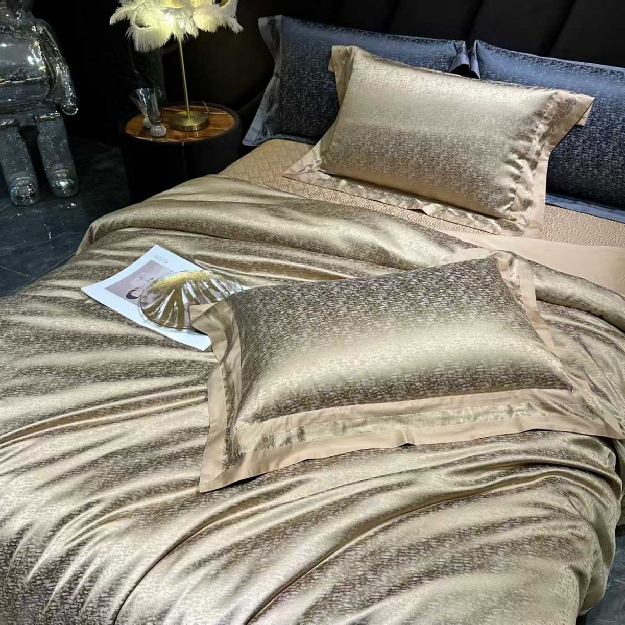 91家纺网 家纺一手货源 找家纺 edra 2026新款真丝天丝轻奢提花床盖款四件套-魅 魅-金