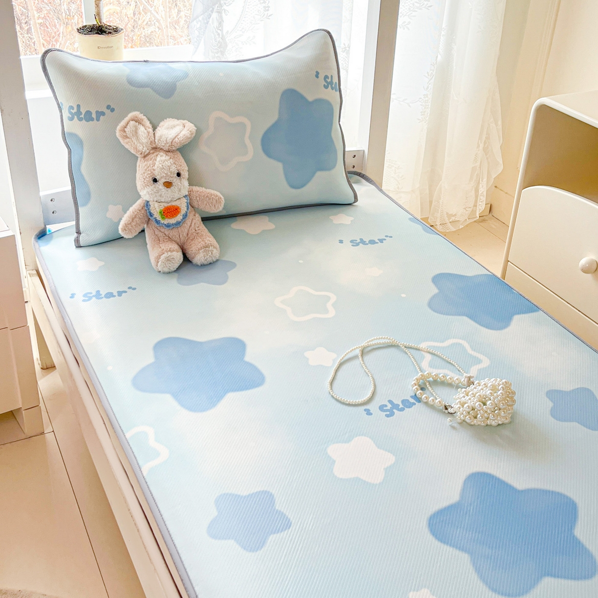 川悦生活 2026新款凉感冰丝席小阪凉感冰丝数码印花席学生床 席快乐星晴