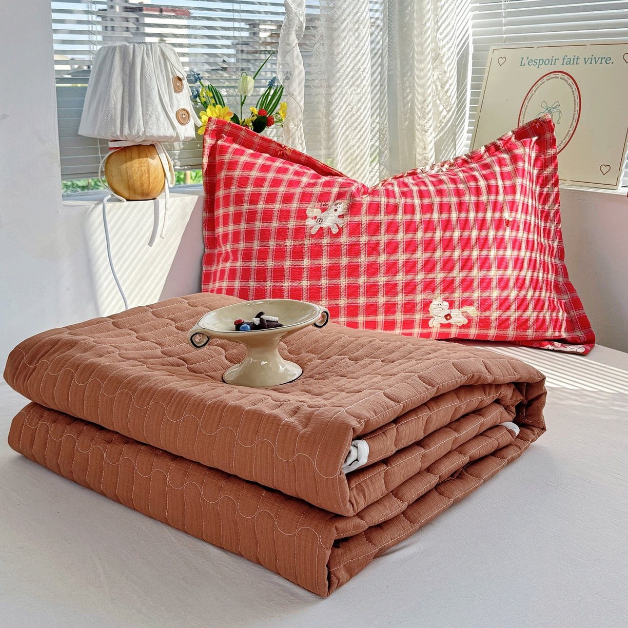 91家纺网 家纺一手货源 找家纺 （总）麦朵家居 2026新款双层皱皱纱仿棉床盖款四件套水洗棉小清新三件套