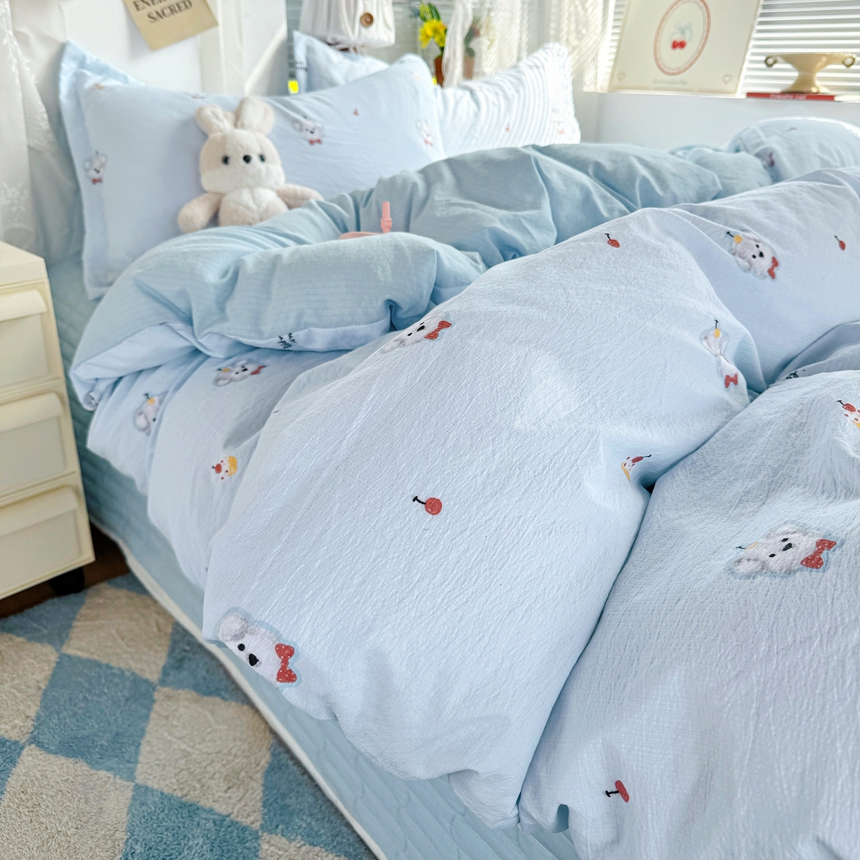 麦朵家居 2026新款双层皱皱纱仿棉床盖款四件套水洗棉小清新三件套 樱桃小狗