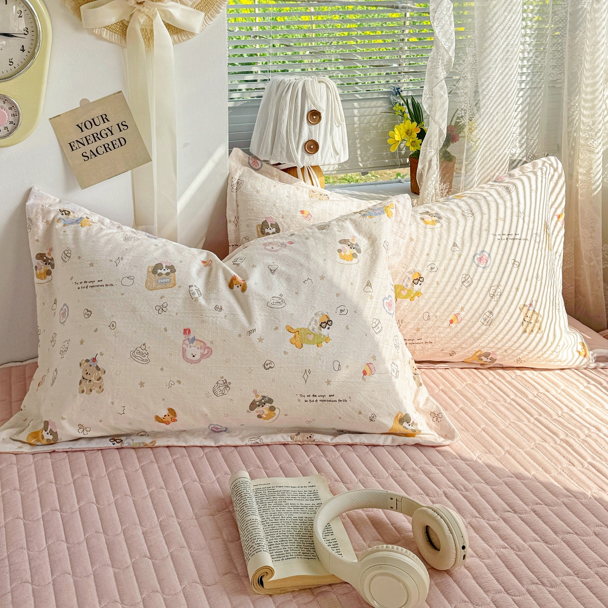 91家纺网 家纺一手货源 找家纺 麦朵家居 2026新款双层皱皱纱仿棉床盖款四件套水洗棉小清新三件套 萌宠乐园