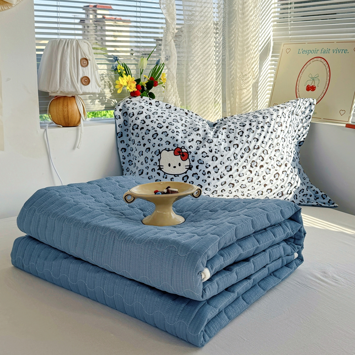 91家纺网 家纺一手货源 找家纺 麦朵家居 2026新款双层皱皱纱仿棉床盖款四件套水洗棉小清新三件套 豹纹猫咪