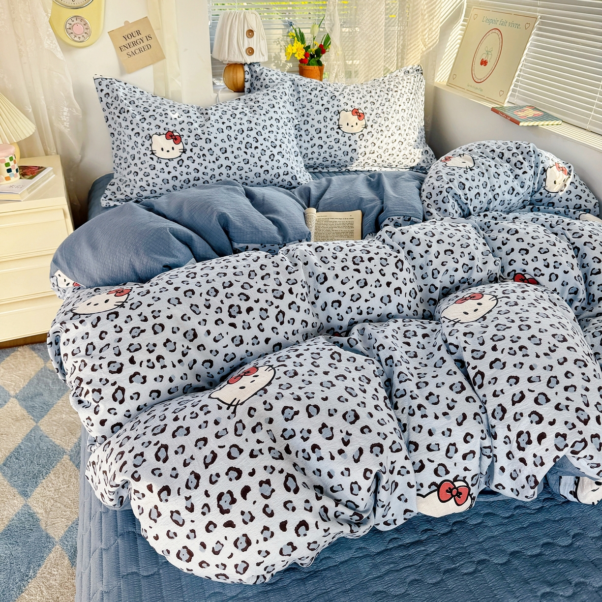 91家纺网 家纺一手货源 找家纺 麦朵家居 2026新款双层皱皱纱仿棉床盖款四件套水洗棉小清新三件套 豹纹猫咪