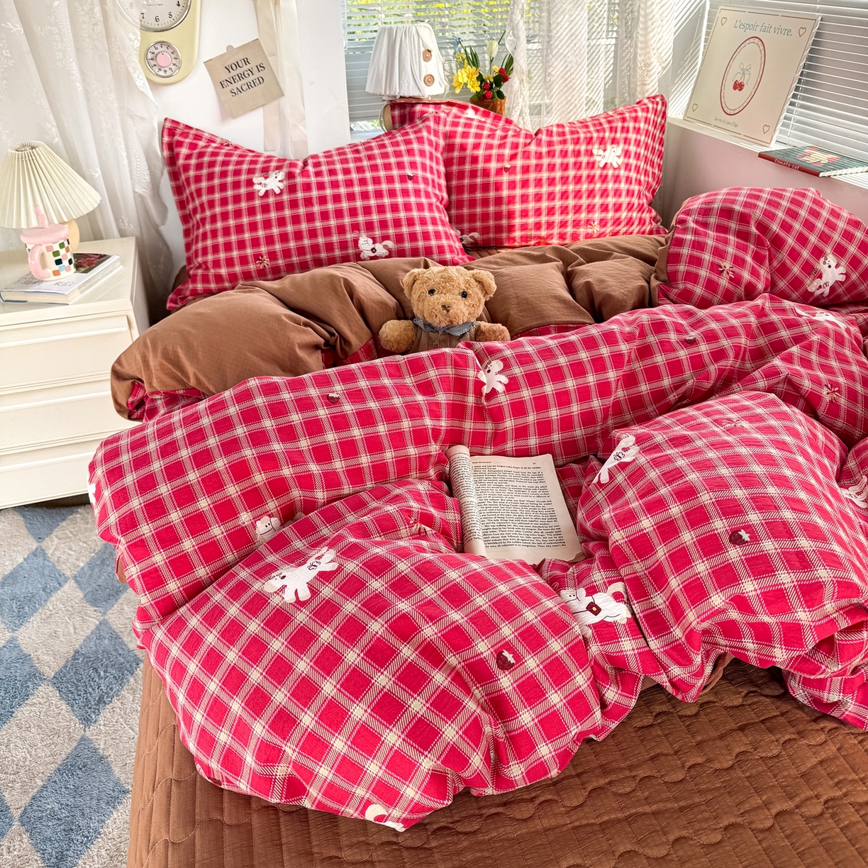 91家纺网 家纺一手货源 找家纺 麦朵家居 2026新款双层皱皱纱仿棉床盖款四件套水洗棉小清新三件套 福瑞小马