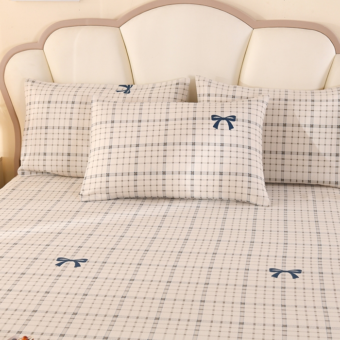 91家纺网 家纺一手货源 找家纺 2026新款细纱老粗布床单床笠凉席席子三件套 素格蝶意