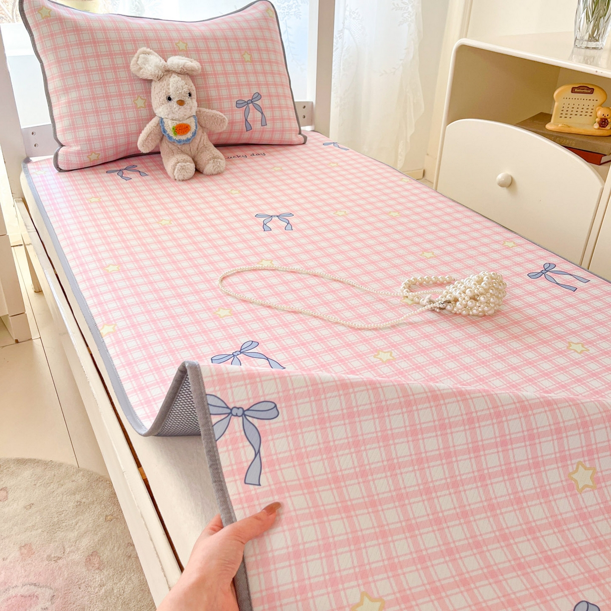 91家纺网 家纺一手货源 找家纺 川悦生活 2026新款凉感冰丝席小阪凉感冰丝数码印花席学生床 席奶油可盐