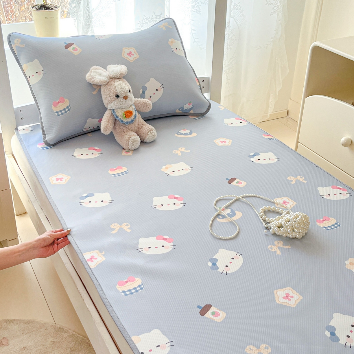 91家纺网 家纺一手货源 找家纺 川悦生活 2026新款凉感冰丝席小阪凉感冰丝数码印花席学生床 席汽水小咪