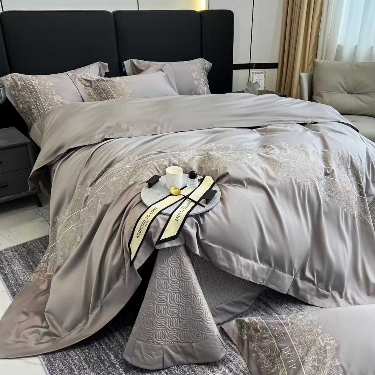 91家纺网 家纺一手货源 找家纺 （总）edra 2026新款纯棉长绒棉轻奢刺绣床盖款四件套-迪奥