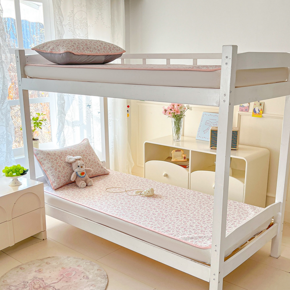 91家纺网 家纺一手货源 找家纺 川悦生活 2026新款凉感冰丝席小阪凉感冰丝数码印花席学生床 席清新花芋