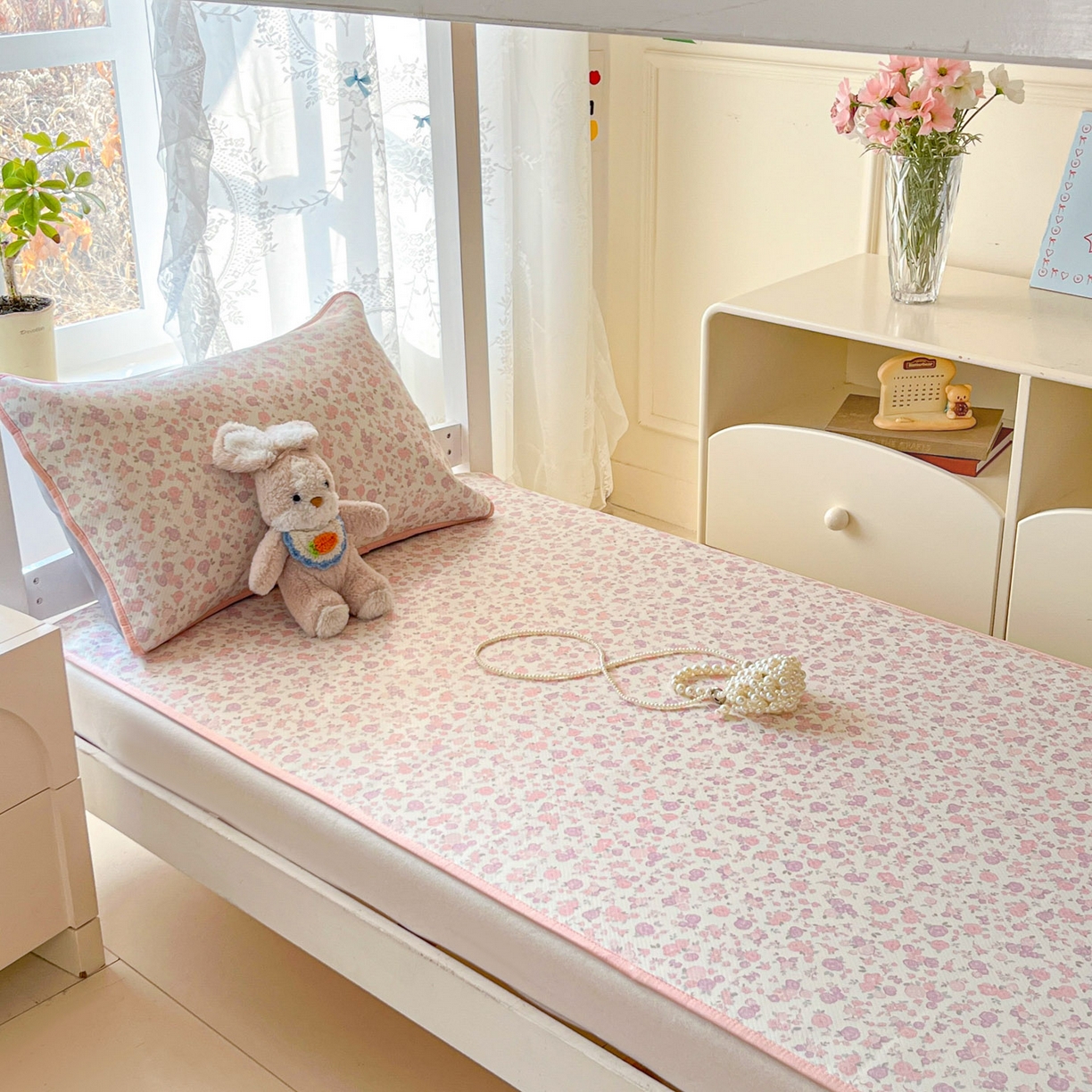 91家纺网 家纺一手货源 找家纺 川悦生活 2026新款凉感冰丝席小阪凉感冰丝数码印花席学生床 席清新花芋