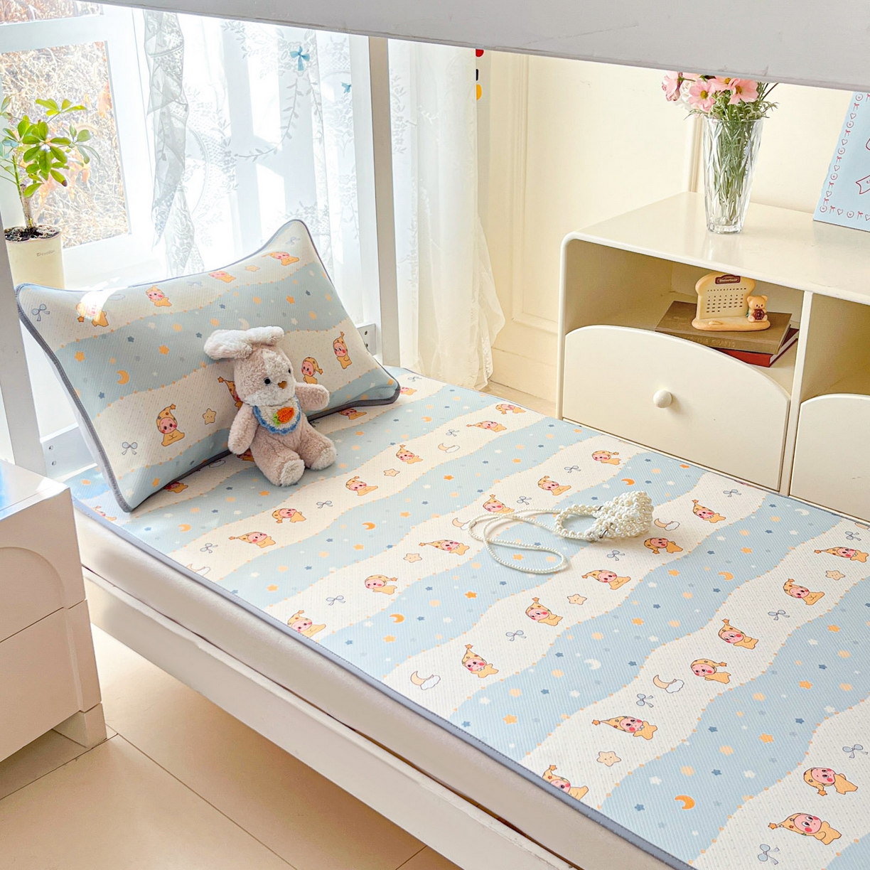 91家纺网 家纺一手货源 找家纺 川悦生活 2026新款凉感冰丝席小阪凉感冰丝数码印花席学生床 席数星星