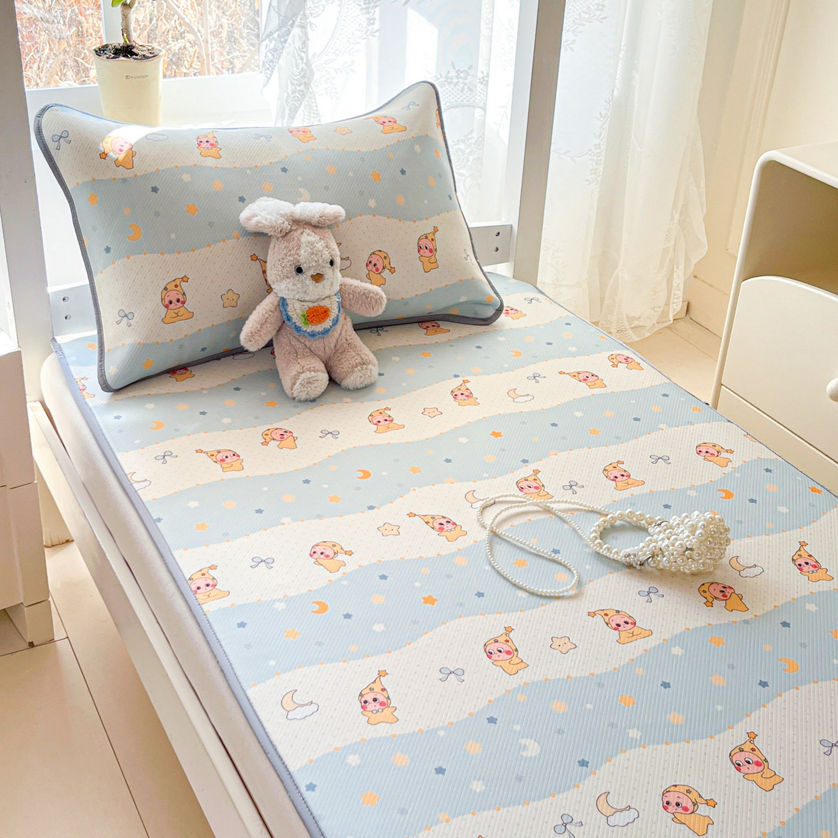 91家纺网 家纺一手货源 找家纺 川悦生活 2026新款凉感冰丝席小阪凉感冰丝数码印花席学生床 席数星星