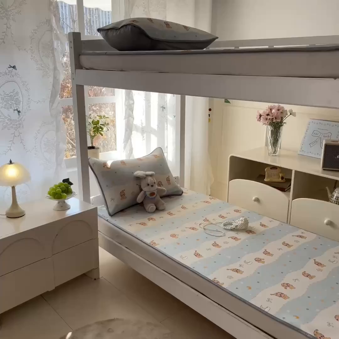 91家纺网 家纺一手货源 找家纺 川悦生活 2026新款凉感冰丝席小阪凉感冰丝数码印花席学生床 席数星星